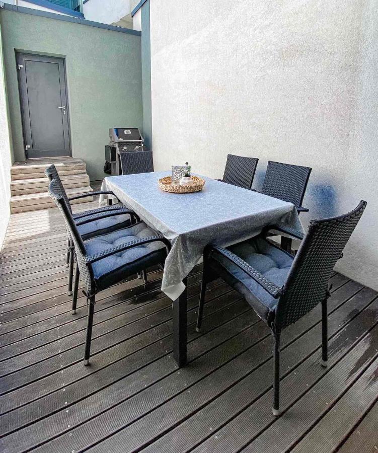 Seaview Apt Koper 1 Exterior photo